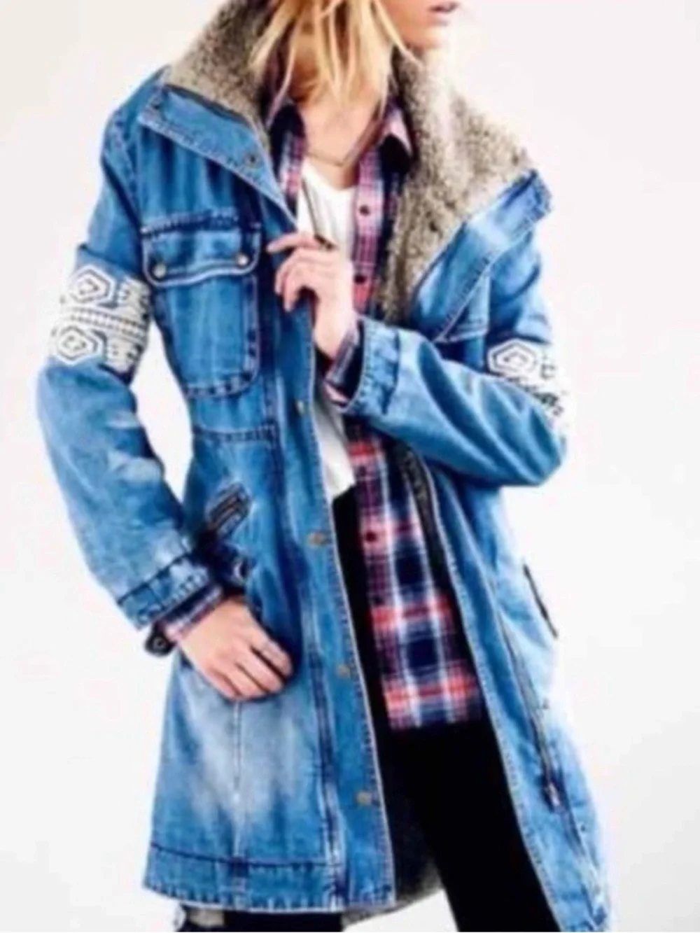 Free People Blue Denim Sherpa-Trim Embroidered Sleeve Jacket RARE - Picture 4 of 6